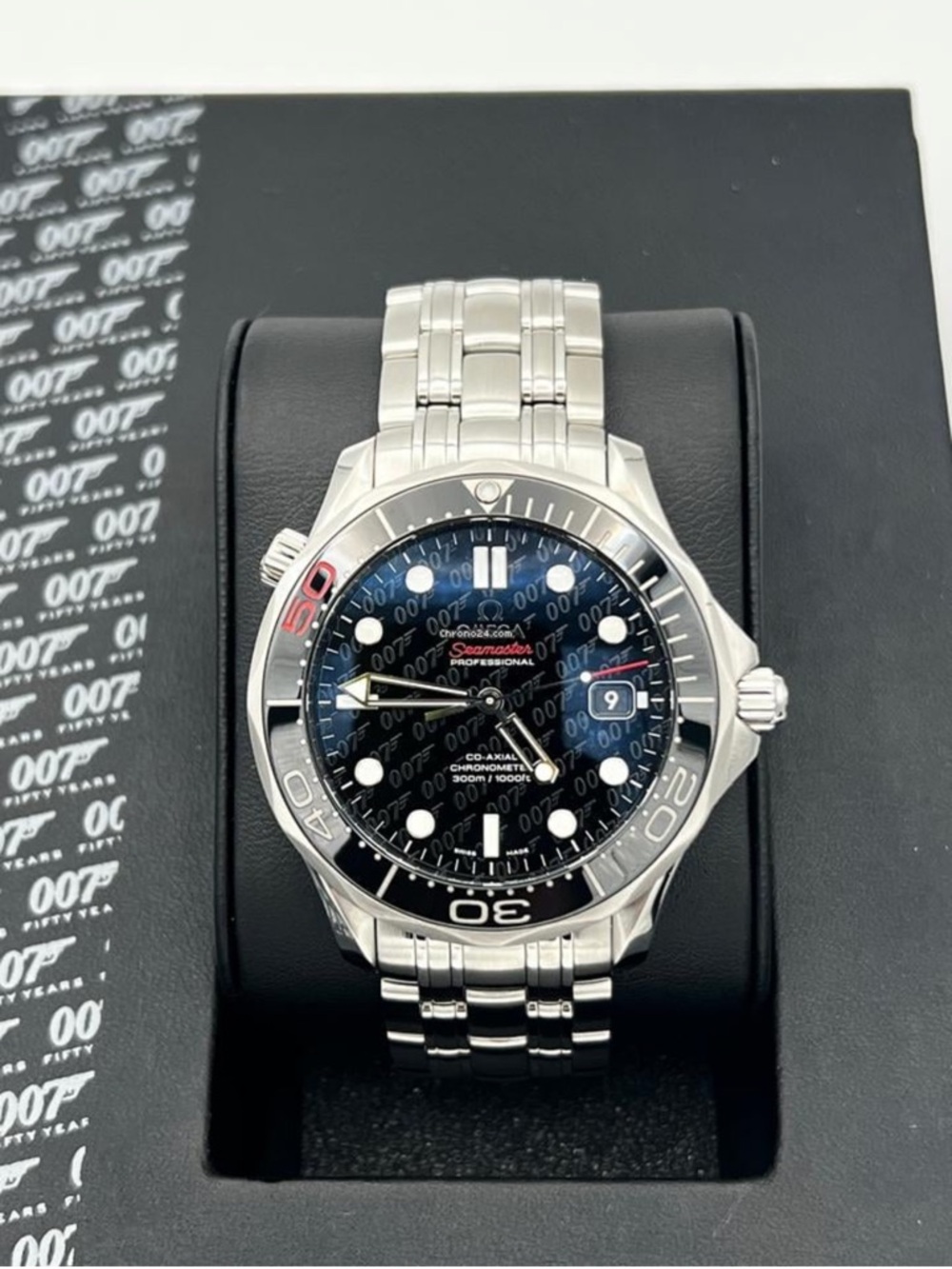 Omega Seamaster Diver 300M Limited Edition James Bond 50th Anniverary “Like-New”